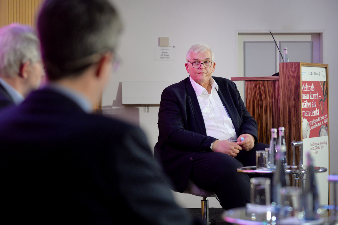 Regierungspräsident Vogel bei der Podiumsdiskussion.