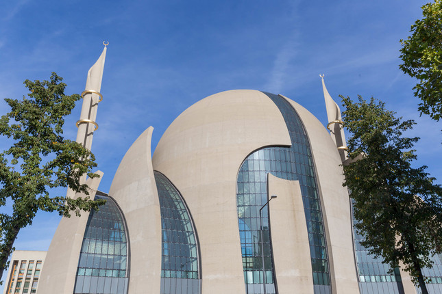 Dieses Bild zeigt die DITIB-Zentralmoschee in Köln