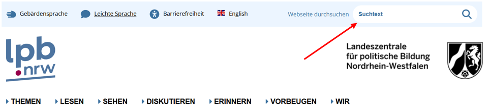 Screenshot des oberen Bereichs der Website, ein Pfeil zeigt auf das darin enthaltene Suchfeld